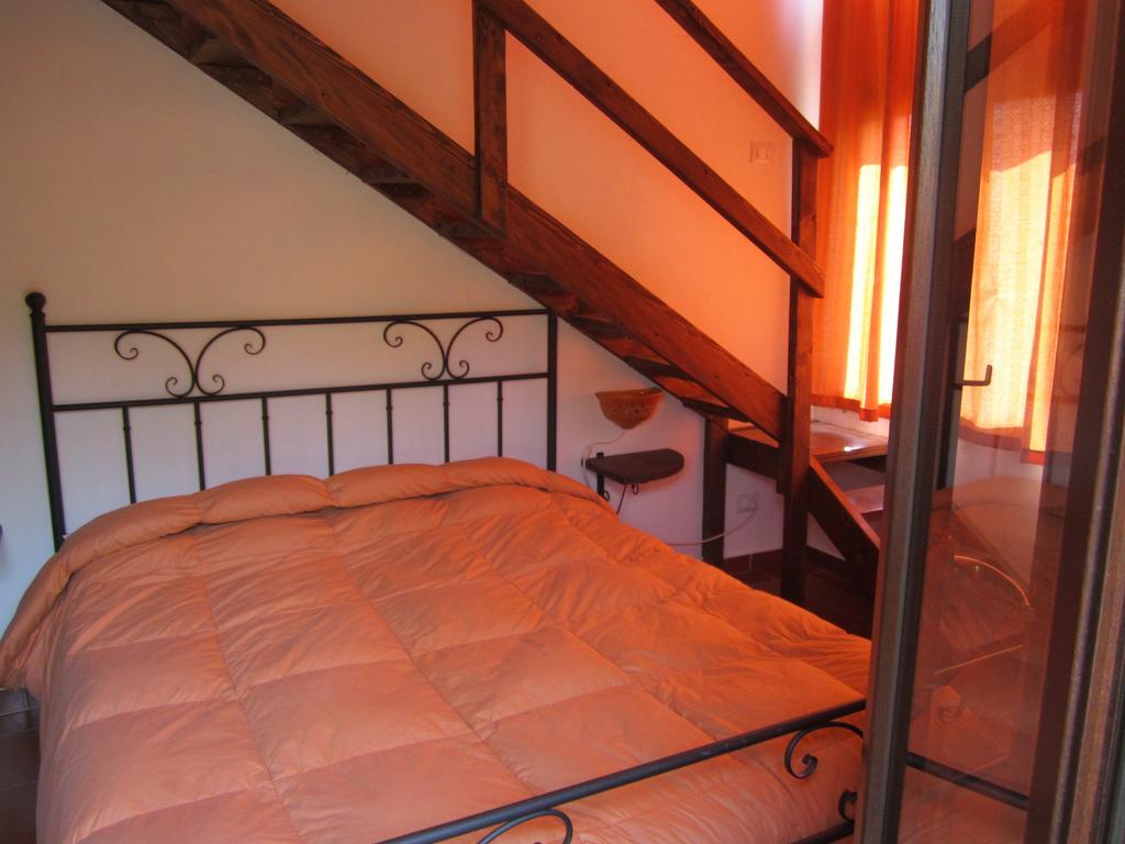 Agriturismo Gelso Castellana Sicula Dış mekan fotoğraf