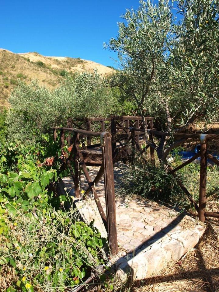 Agriturismo Gelso Castellana Sicula Dış mekan fotoğraf